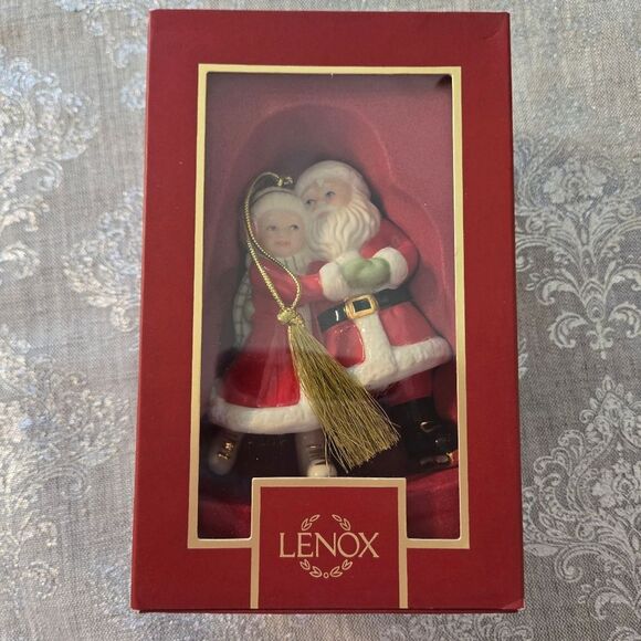 🎄🛍❤️LENOX ICE SKATING SANTA & MRS. CLAUS CHRISTMAS TREE ORNAMENT GOLD in BOX - Picture 11 of 11